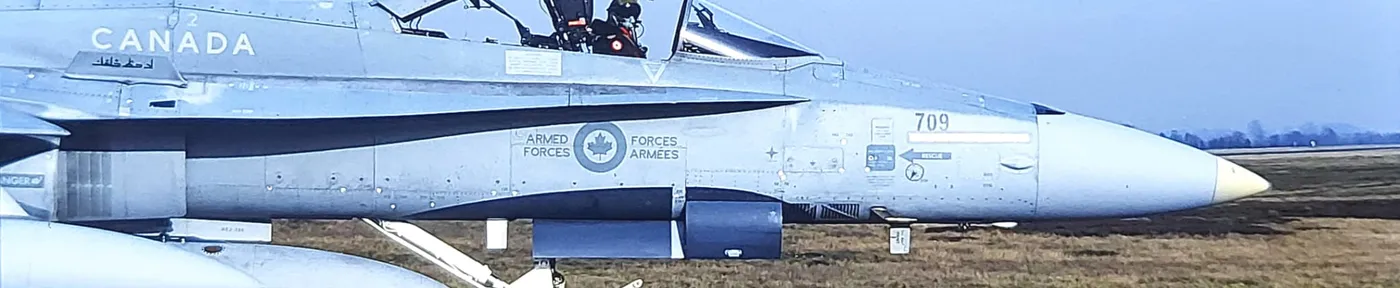 Winter Break 2025 / Regulars' Table